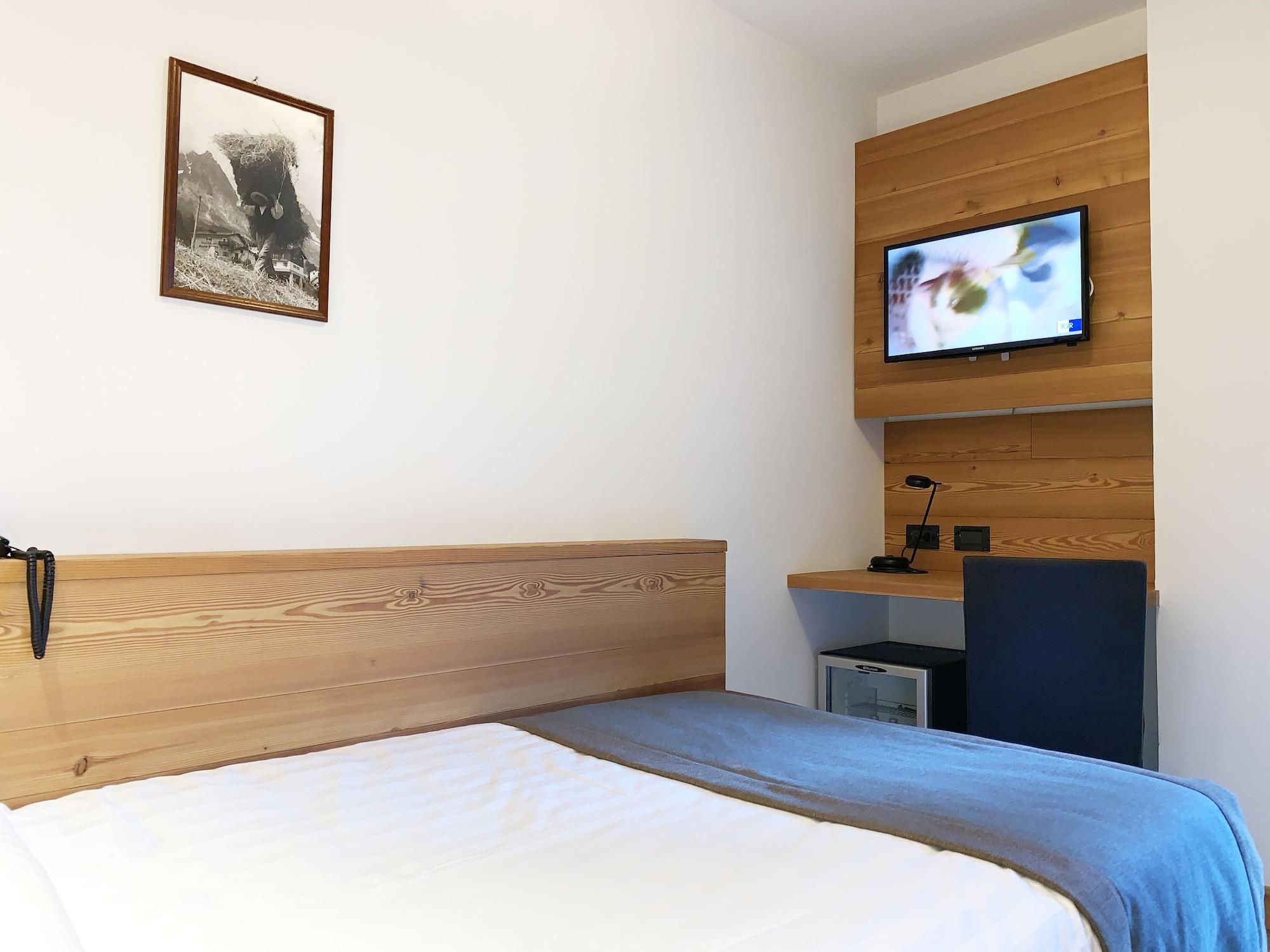 Hotel Croux Courmayeur Exterior photo