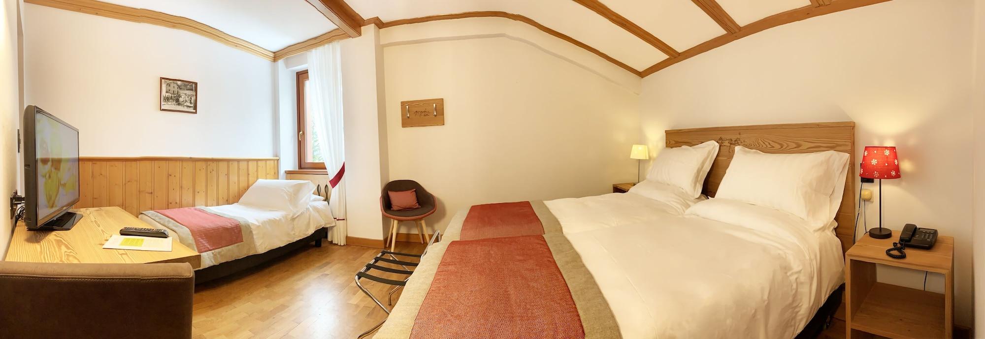Hotel Croux Courmayeur Exterior photo